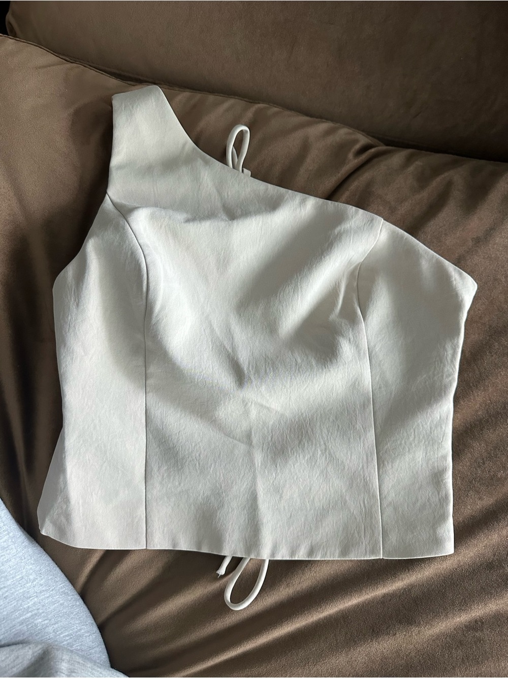 Kookai Cream One-Shoulder Crop Top